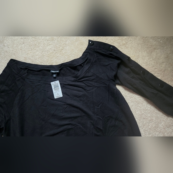 NWT Torrid Off The Shoulder Terry Snap Top Size 1X - Picture 4 of 4